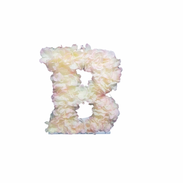 Letra B com flores